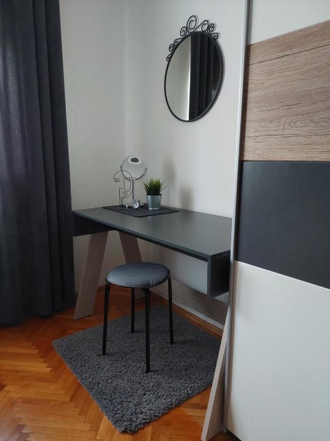Apartman Hana Apartment Dreznik Grad Ngoại thất bức ảnh